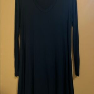 Elegant Long Sleeve V-Neck Dress
